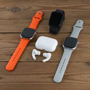 ساعت هوشمند ورنا مدل G pack plus به همراه هندزفری بیسیم و بند